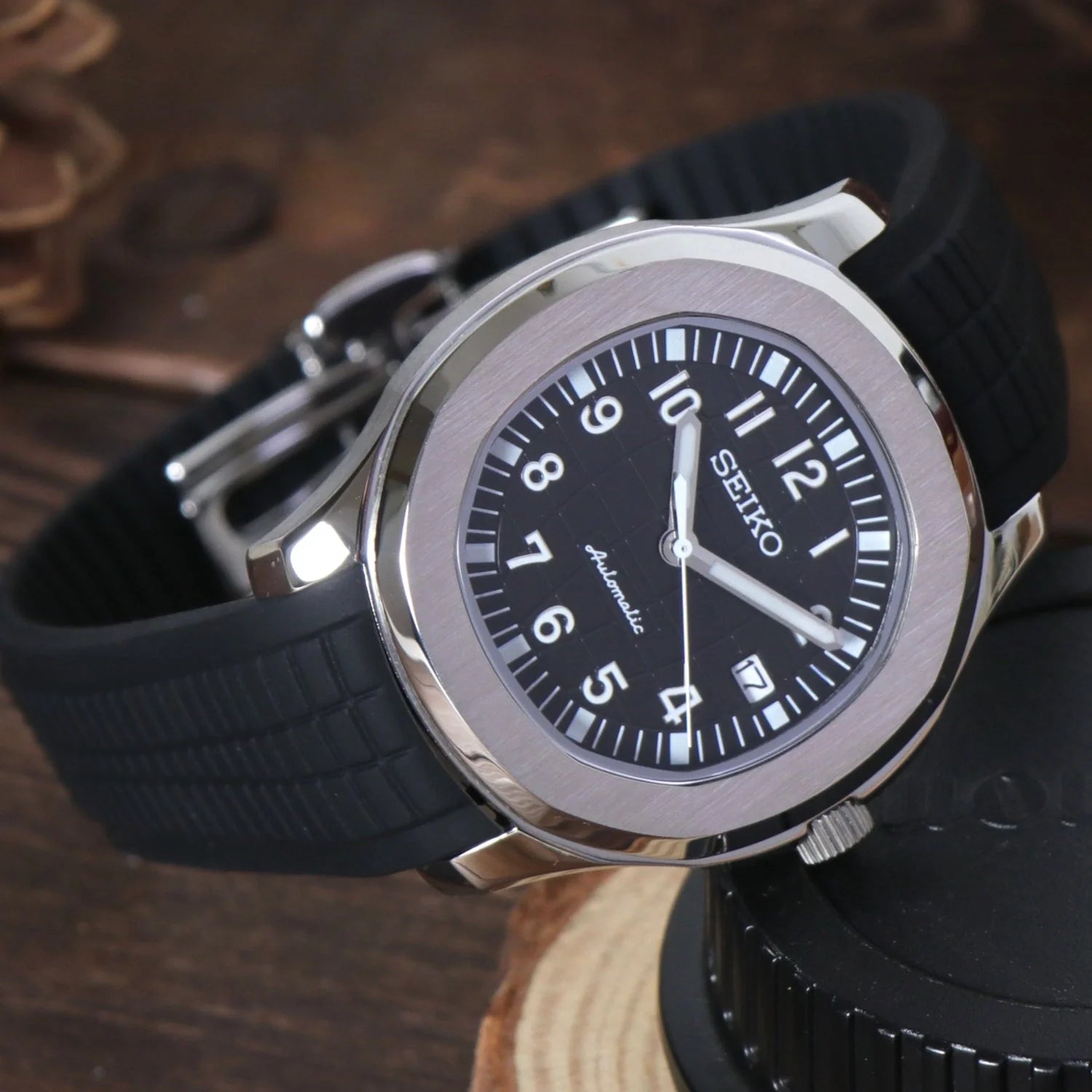 Seiko Mod Aquanaut Schwarz