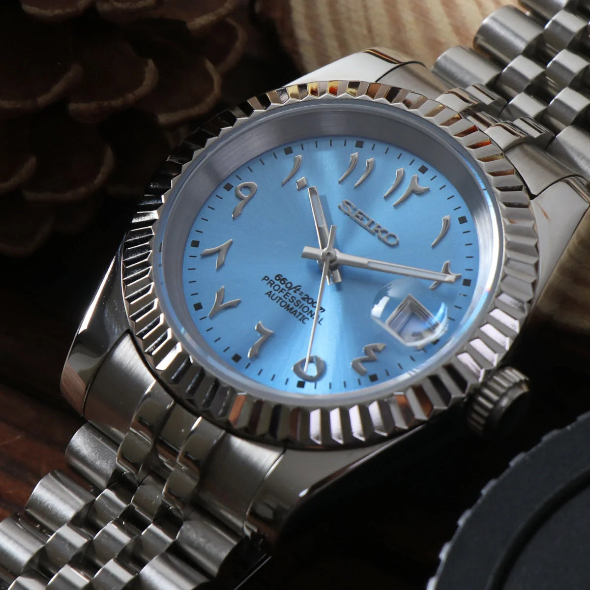 Seiko Mod Datejust Arabe Bleu clair