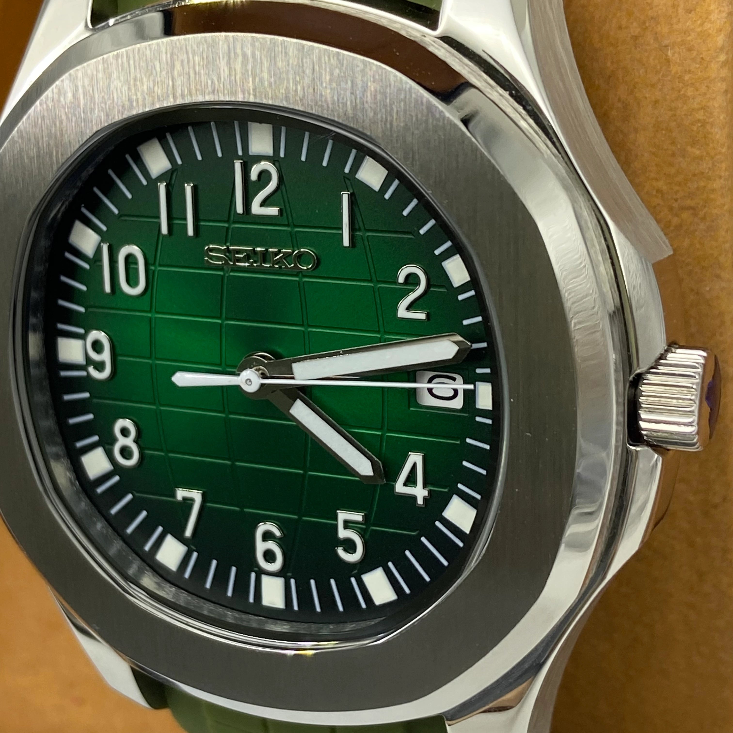 Seiko Mod Aquanaut Grün