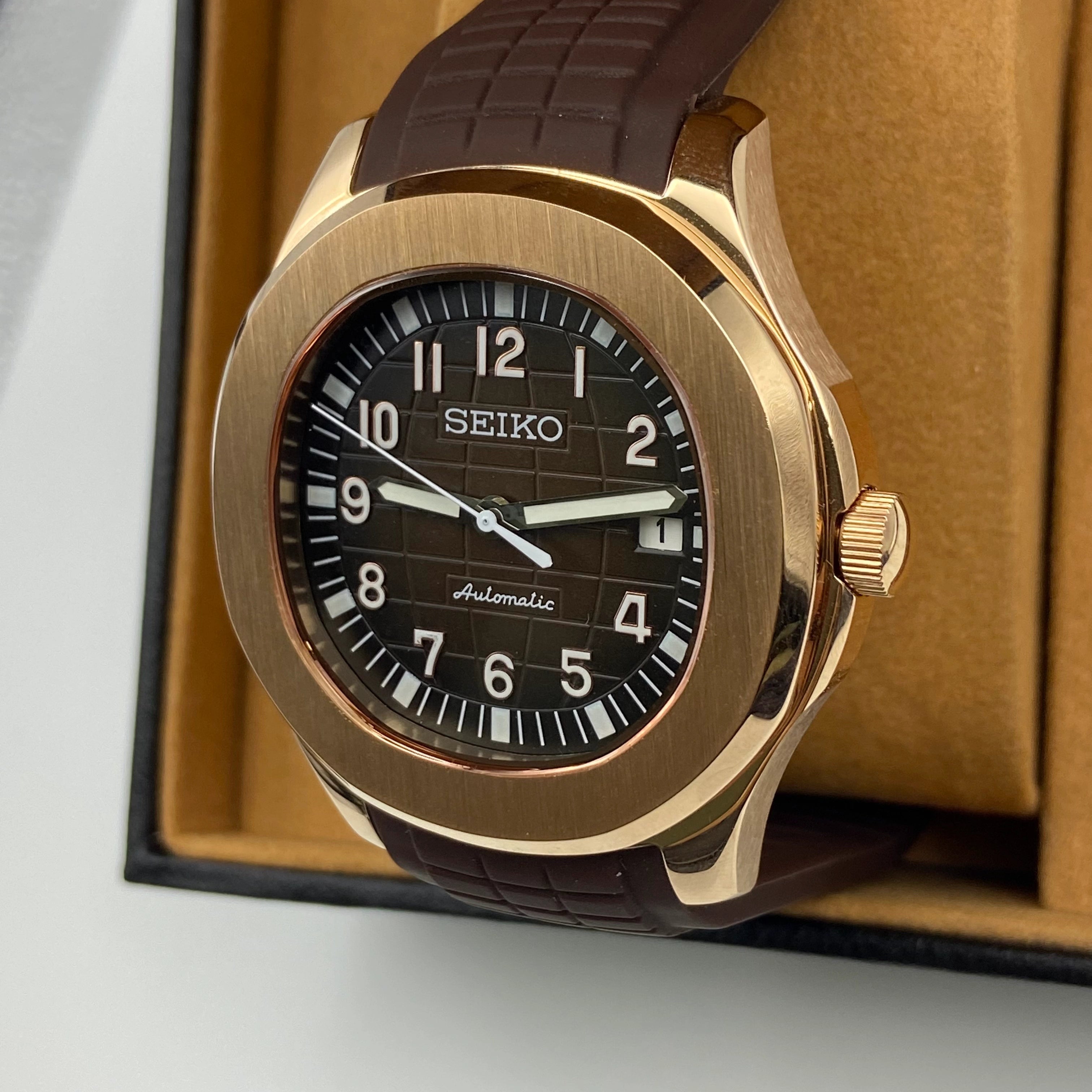 Seiko Mod Aquanaut Brown