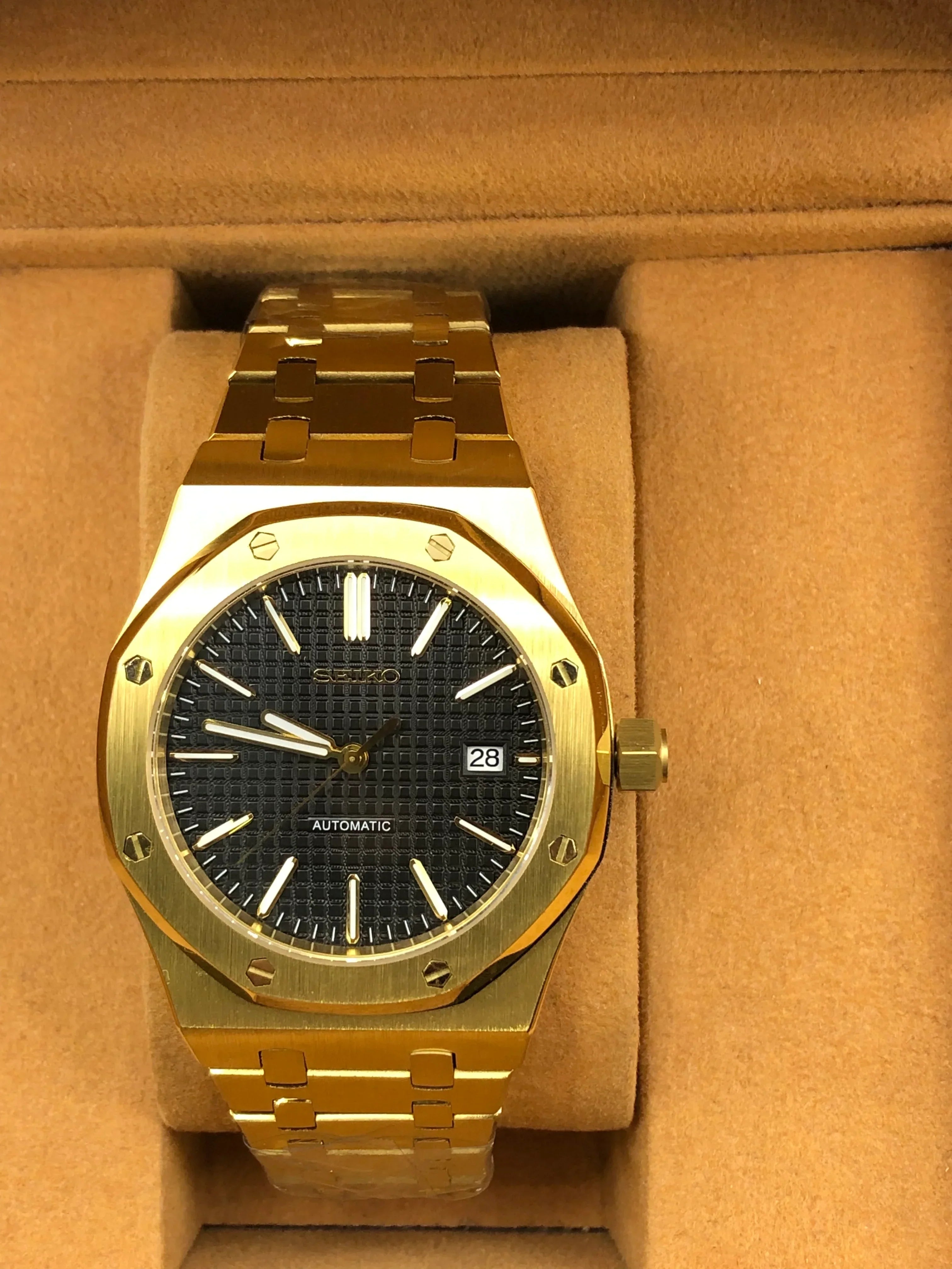 Seiko Mod Royal Oak Gold