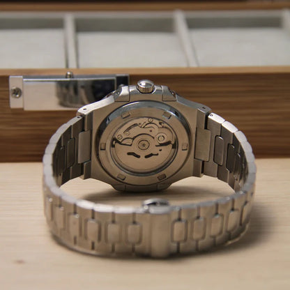 Seiko-mod-nautilus-blue-dial-back