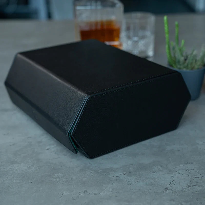 Sechseckige Uhrenbox in Schwarz und Grün mit 6 Fächern