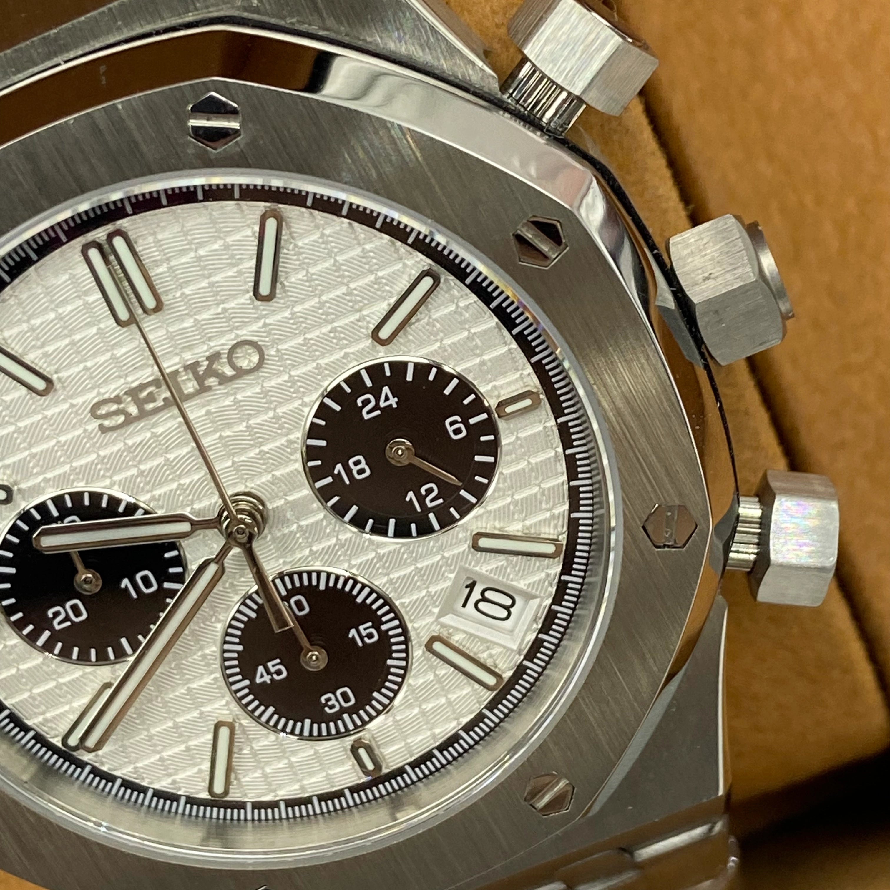 Seiko Mod Royal Oak Chronograph Panda