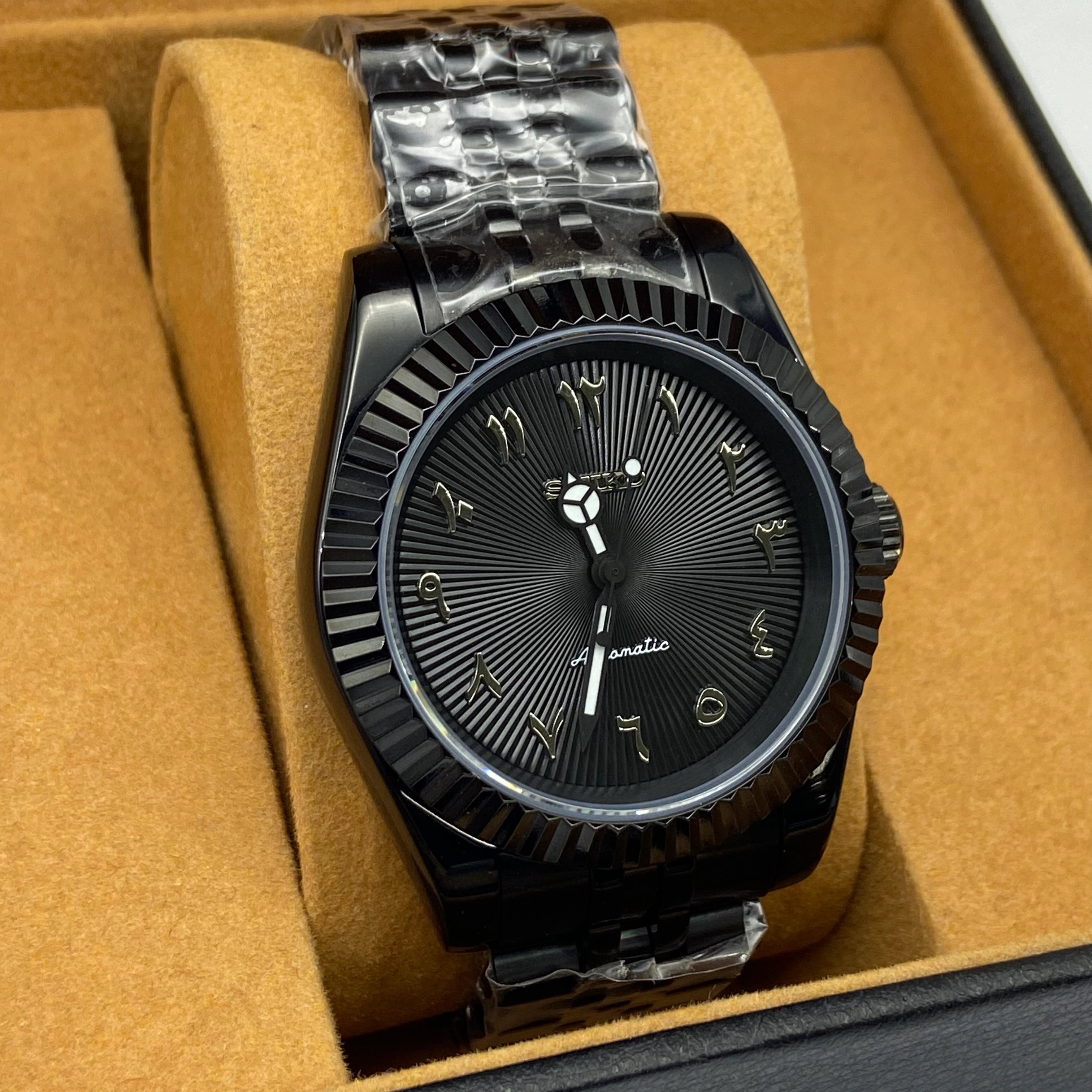 Seiko Mod Datejust Arabic Panthera Schwarz