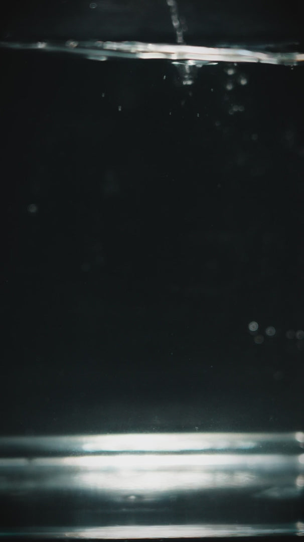 Video showing Seiko Mod dropped in water - being tested for water resistance