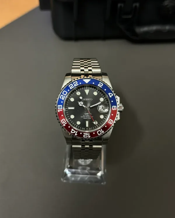 seiko-pepsi-gmt-front